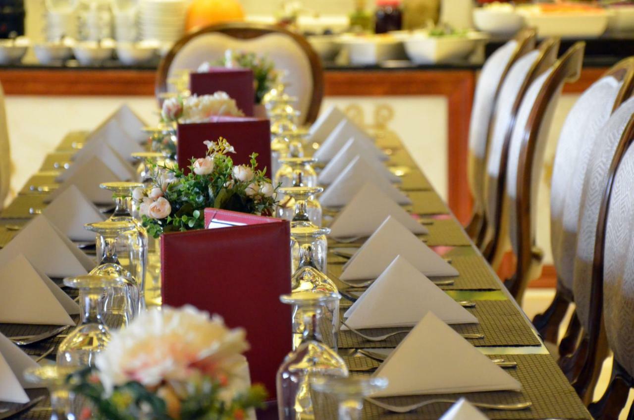 Amra Palace International